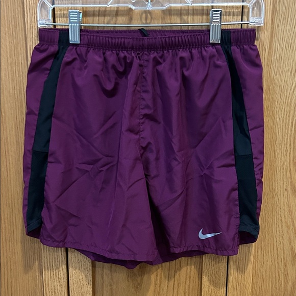 Men’s Nike Purple and Black Shorts - Picture 1 of 2